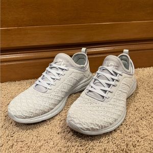 Authentic Preowned APL sneakers size US 6.5